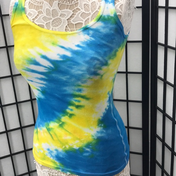 Hand Tied Tye Dye Tank top NWOT - Picture 2 of 8